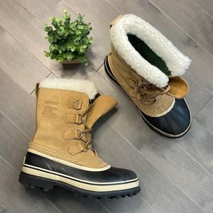 Sorel Caribou Waterproof Winter Lined Boot
